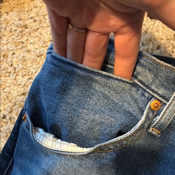 Levi's Blue Straight Leg Jeans with Authentic Fading - Picture 8 of 12